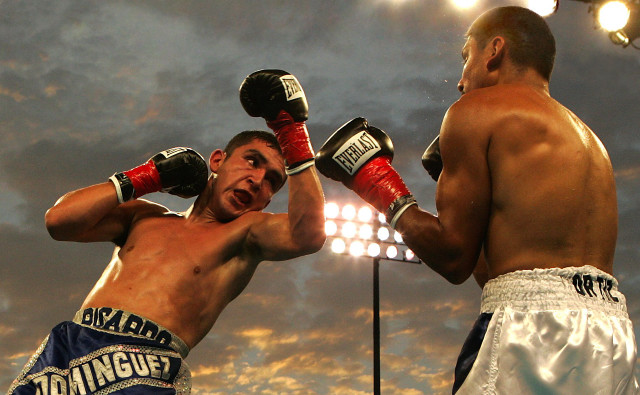 Men boxers gloves facing red free wallpaper - medium preview image