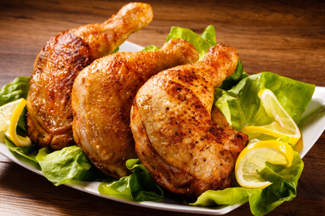 Chicken lettuce lemon plate wooden free wallpaper - medium preview image