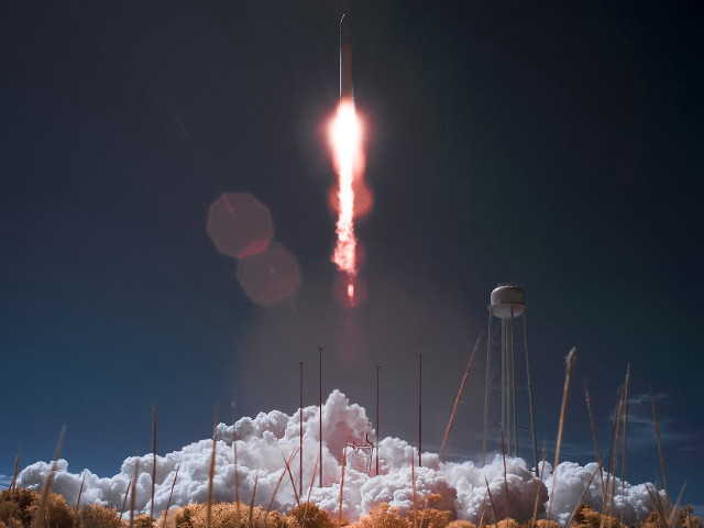 Rocket flying smoke tower background free wallpaper - medium preview image