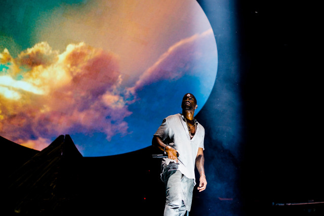 Man standing stage sky background free wallpaper - medium preview image