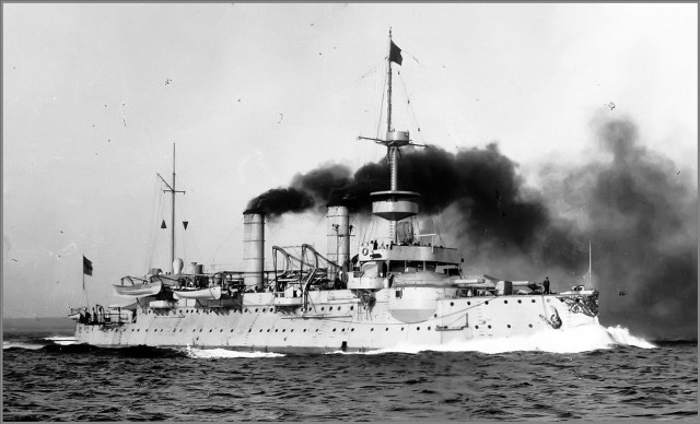Large ship smoke stacks sailing free wallpaper - medium preview image