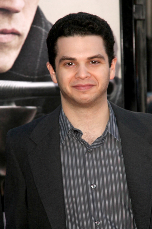 Man smiling suit striped shirt free wallpaper - medium preview image