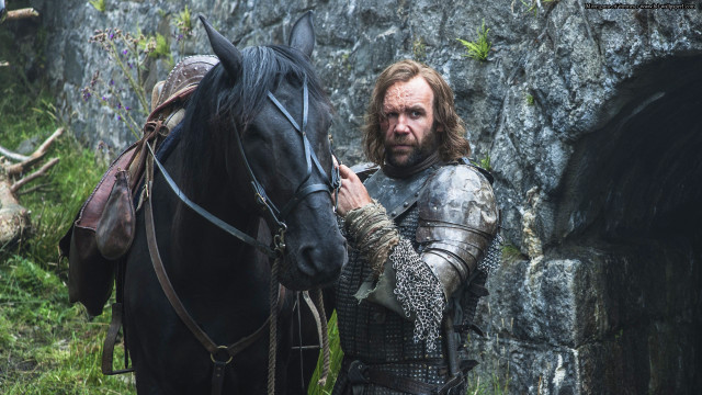 Man armor horse stone tunnel free wallpaper - medium preview image