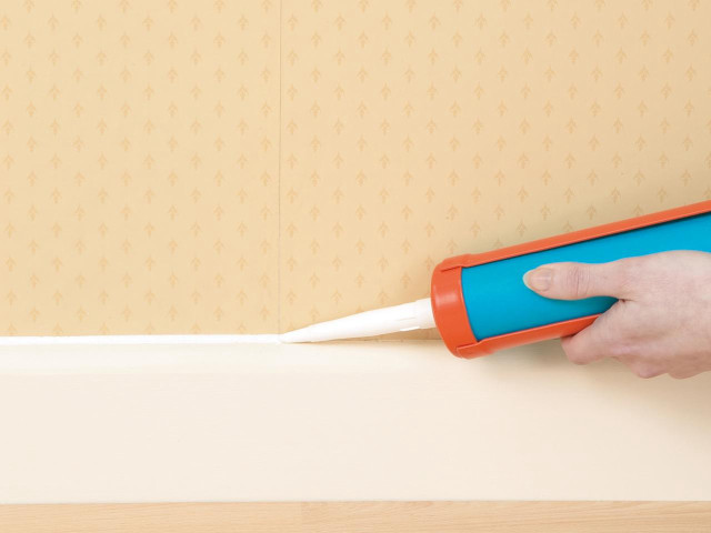 Person paint roller wallpaper roller free wallpaper - medium preview image