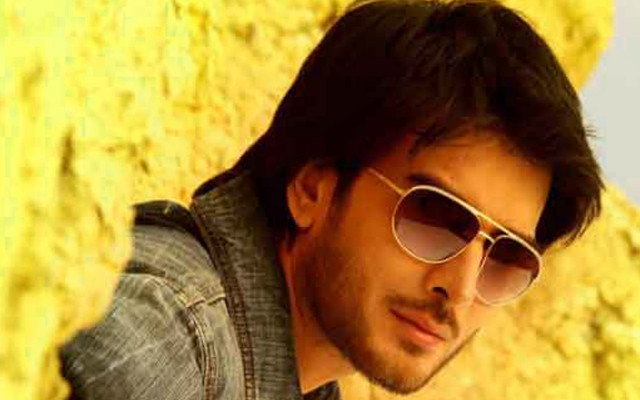 Man sunglasses rock wall cell free wallpaper - medium preview image