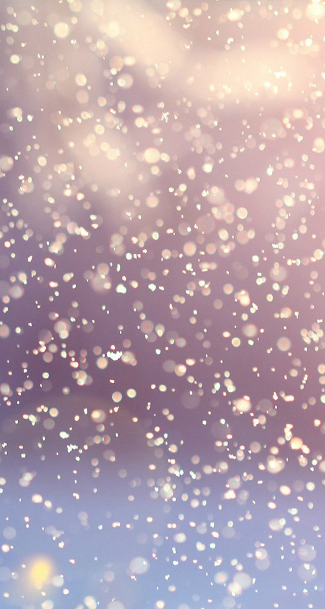 Blurry blue sky white clouds #2 free wallpaper - medium preview image