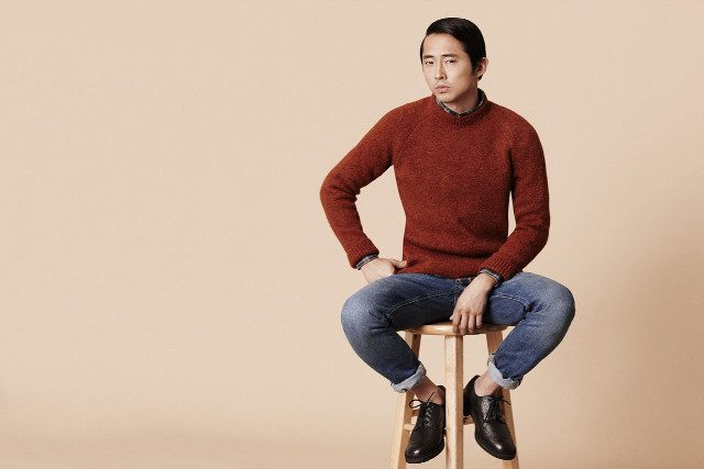 Man sitting stool hands on free wallpaper - medium preview image