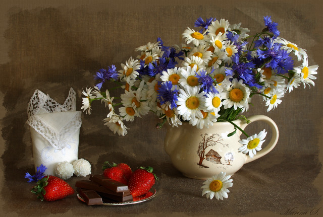 Vase flowers strawberries chocolate cake free wallpaper - medium preview image