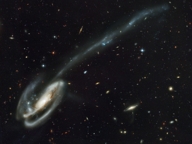 Spiral galaxy stars dust large free wallpaper - medium preview image