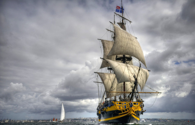 Sailboat ocean cloudy sky foreground free wallpaper - medium preview image