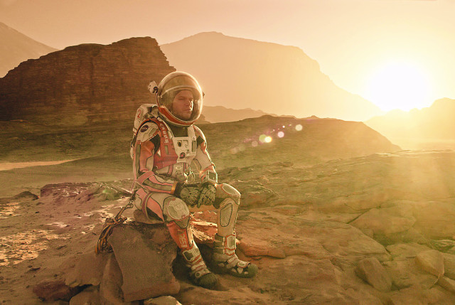 Man space suit desert sunset free wallpaper - medium preview image
