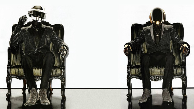 Man sitting chair suit hat free wallpaper - medium preview image
