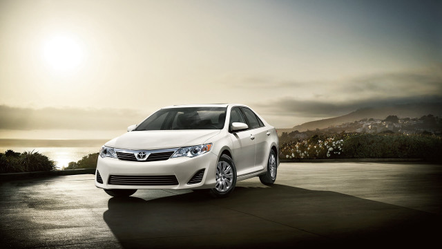 White car parking lot water free wallpaper - medium preview image
