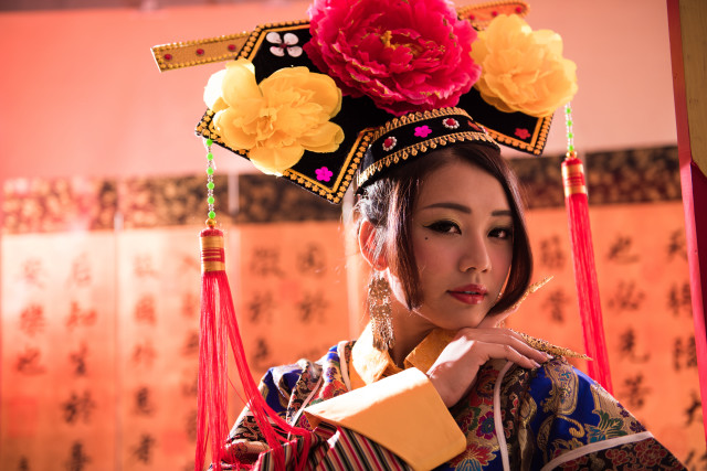 Woman chinese hat flowers yellow free wallpaper - medium preview image