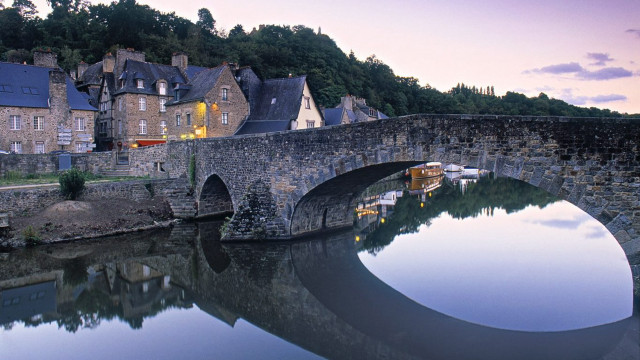 Stone bridge river building boat free wallpaper - medium preview image