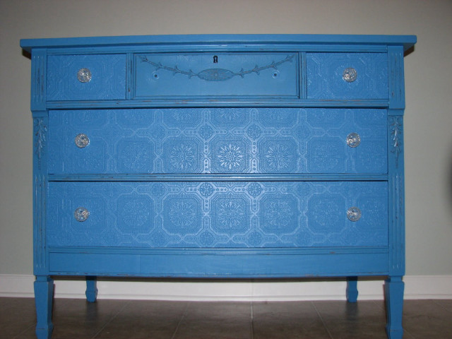 Blue dresser clocks wall top free wallpaper - medium preview image