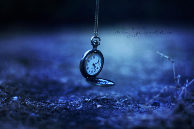 Pocket watch chain mossy surface free wallpaper - medium preview image