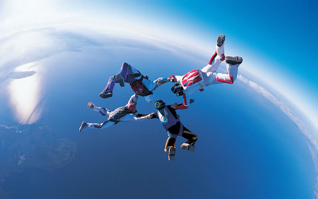 Floating people feet up cell free wallpaper - medium preview image