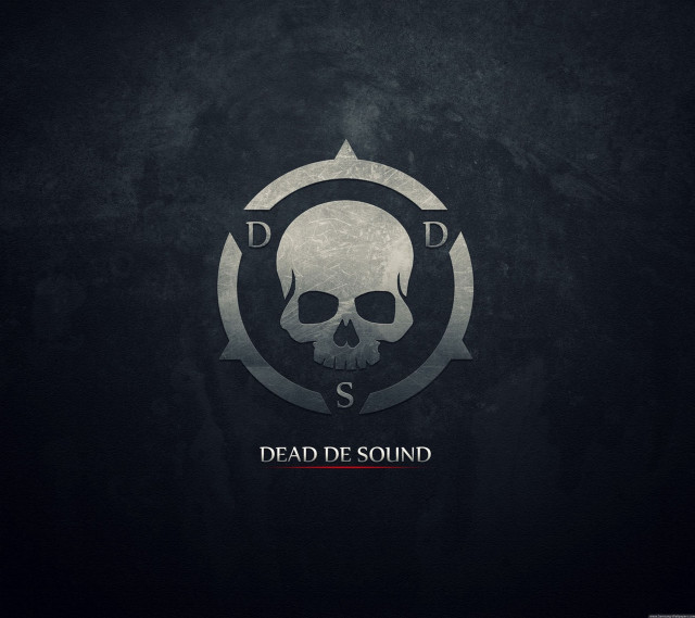 Skull crown dark background dead free wallpaper - medium preview image
