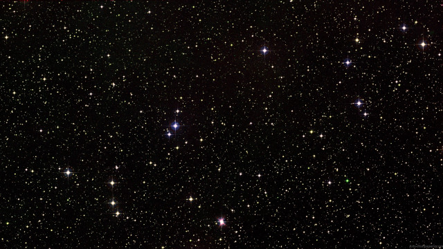 Star cluster night sky red free wallpaper - medium preview image
