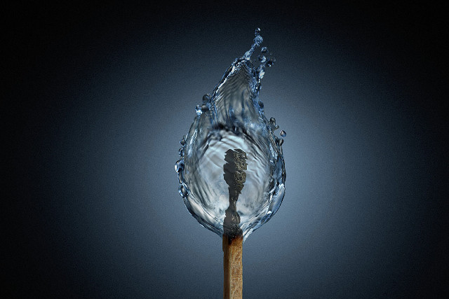 Wooden stick water drop person free wallpaper - medium preview image