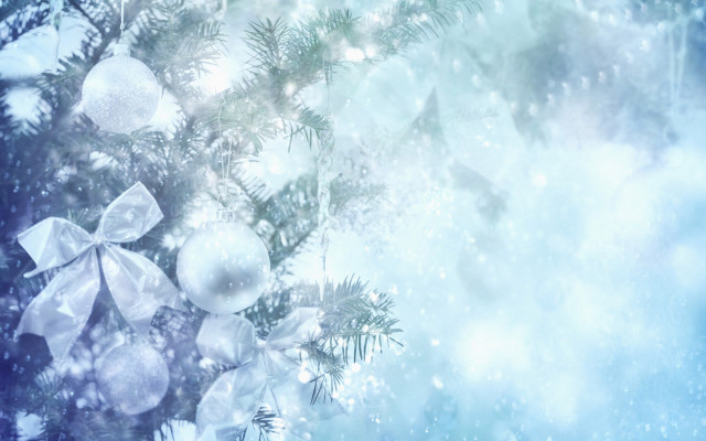 Christmas tree ornaments snowflakes blue free wallpaper - medium preview image