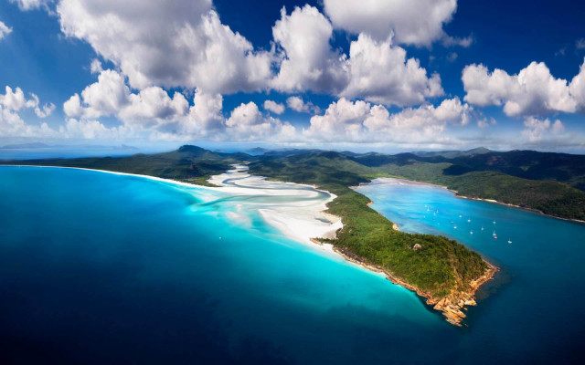 Beautiful blue ocean island white free wallpaper - medium preview image