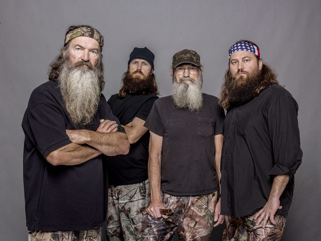 Bearded men hats group posing free wallpaper - medium preview image