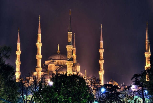 Large building spires lit up free wallpaper - medium preview image