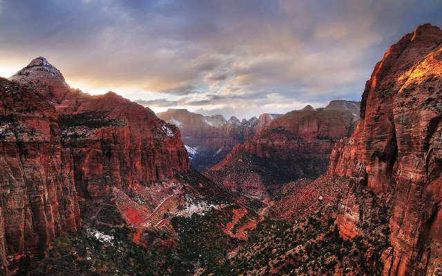Mountain range valley background cloudy free wallpaper for desktop - medium preview image