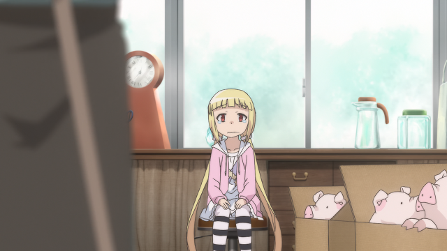 Girl chair room clock pig free wallpaper - medium preview image