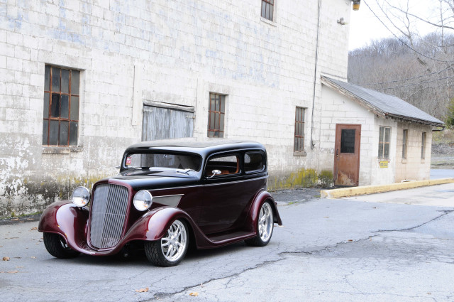 Vintage car street corner building free wallpaper - medium preview image