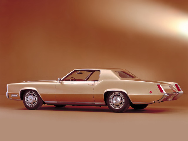 Tan car brown room light free wallpaper for desktop - medium preview image