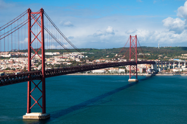 Bridge water city foreground background #3 free wallpaper - medium preview image