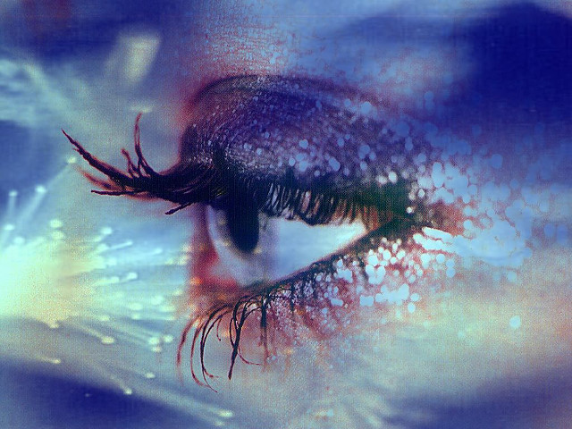 Close up woman eye water free wallpaper - medium preview image