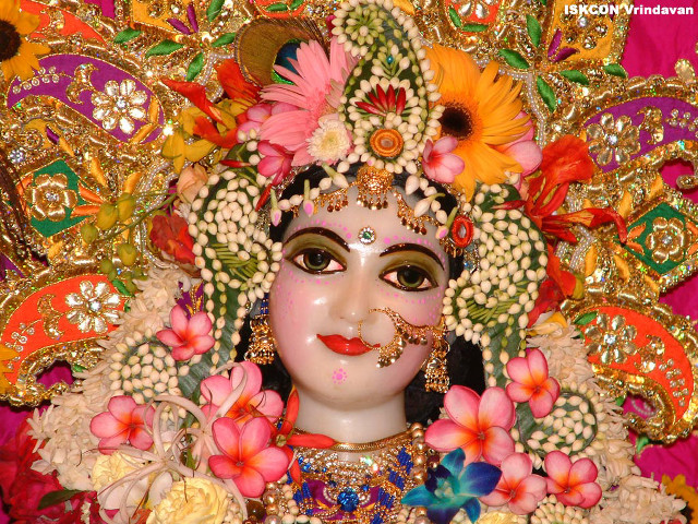 Statue woman flowers head flower free wallpaper - medium preview image