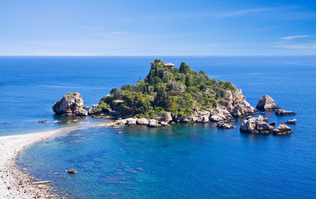 Small island house boat ocean free wallpaper - medium preview image