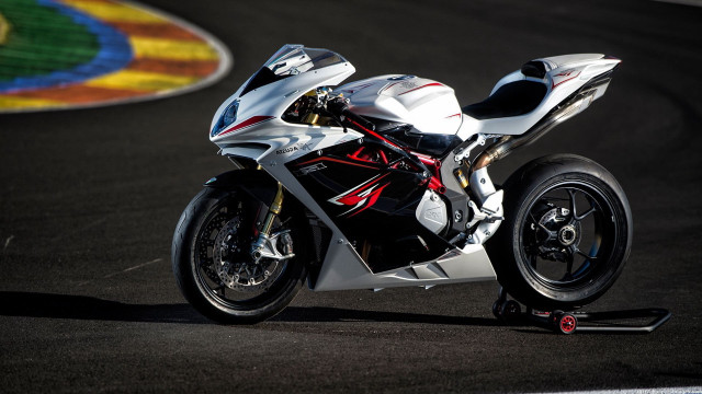 White motorcycle race track red #2 free wallpaper - medium preview image