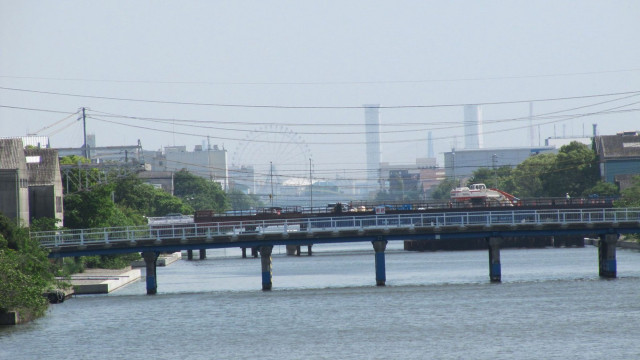 Bridge river powerlines city background free wallpaper - medium preview image