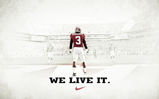 Football player walking field quote free wallpaper - medium preview image