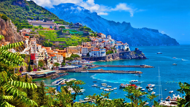 Coastal town scenery boats mountains free wallpaper - medium preview image