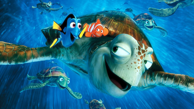 Cartoon character swimming ocean turtle free wallpaper - medium preview image
