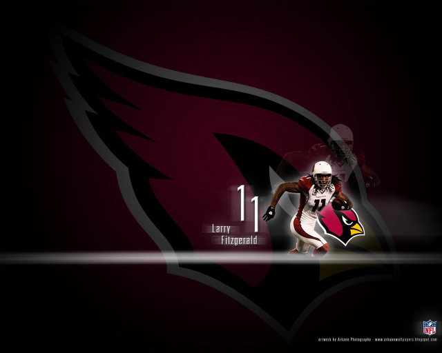 Football player running ball helmet #5 free wallpaper - medium preview image