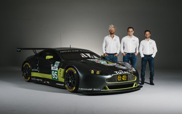 Three men car studio gray free wallpaper - medium preview image