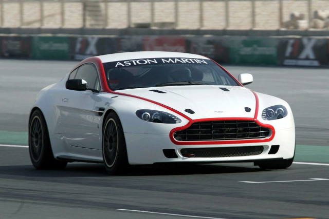 White car race track red #2 free wallpaper - medium preview image