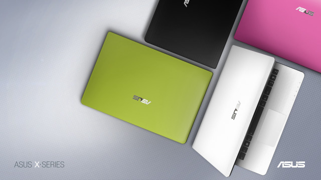 Laptops group table white background free wallpaper - medium preview image