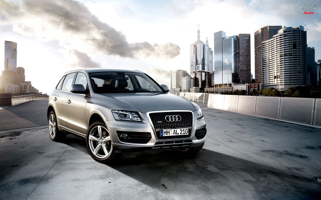 Silver car city street cloudy free wallpaper - medium preview image