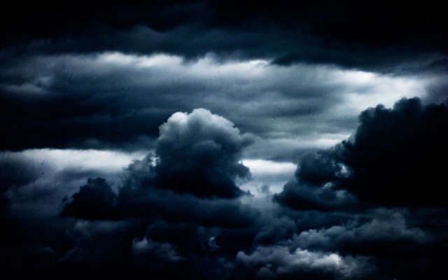 Dark sky plane distant clouds free wallpaper - medium preview image