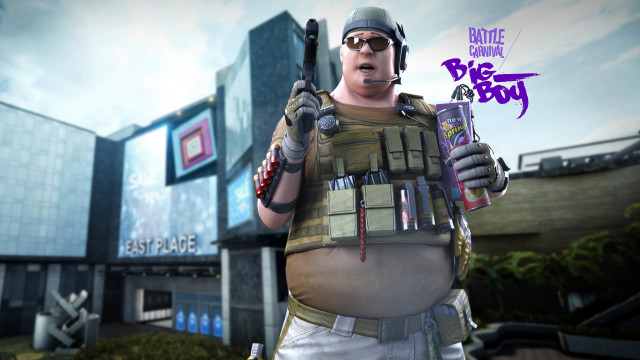 Man uniform gun cellphone building free wallpaper - medium preview image