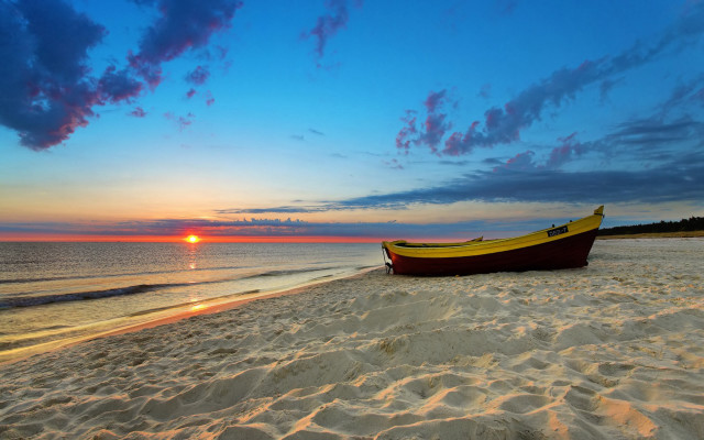 Boat beach sunset clouds ocean #4 free wallpaper - medium preview image
